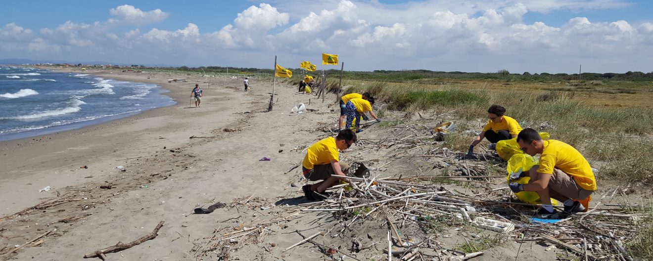 RIPULIAMO LE SPIAGGE: cercasi volontari per un giorno