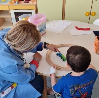 Al via il corso di formazione ABIO per donare tempo e sorrisi ai piccoli pazienti del GOM di Reggio Calabria. Aperte le iscrizioni