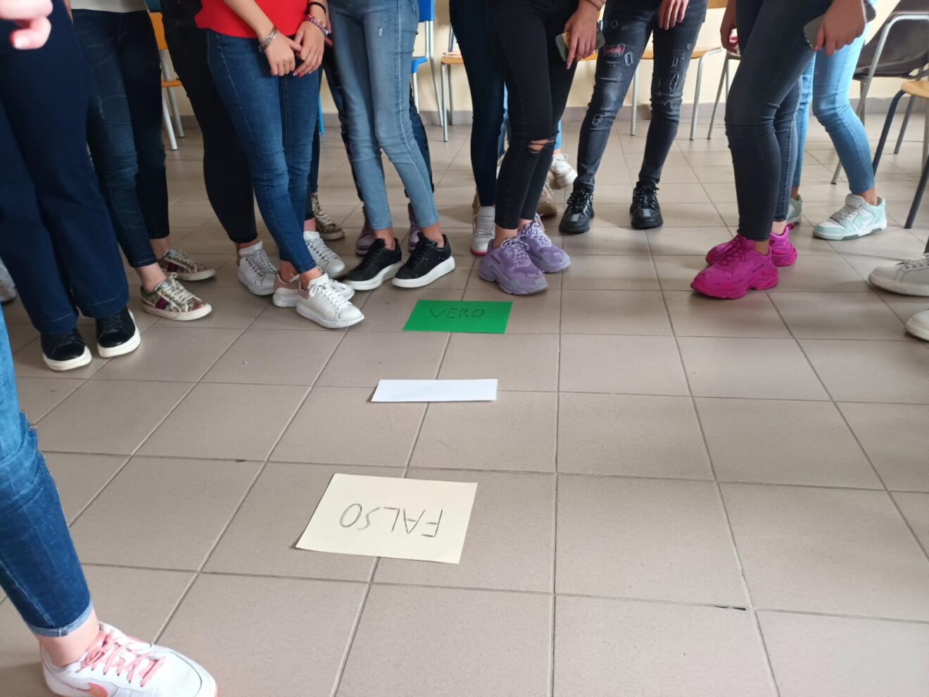 “Un posto per me”: un team tutto al femminile per lo sportello di ascolto ed educazione di genere all’interno dell’Istituto Superiore “La Cava” di Bovalino